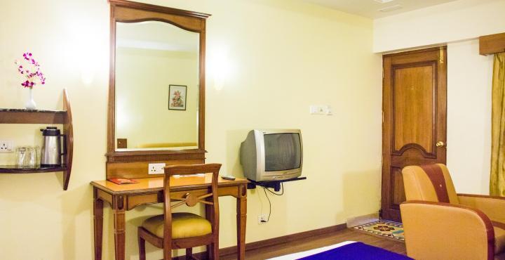 Hotel Nahar Nilgiris Ooty Luaran gambar